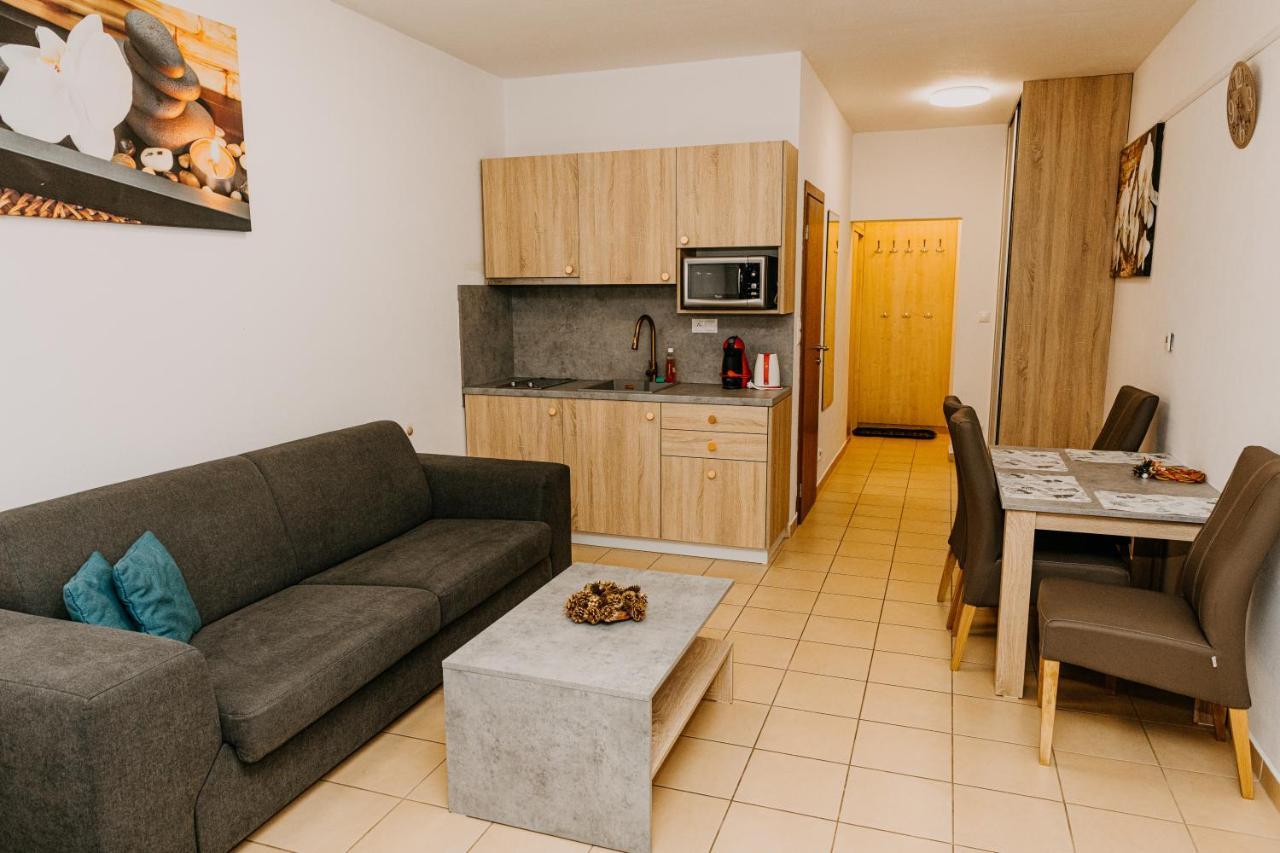 Fatrapark 2, Ap217 Apartment Ruzomberok Ngoại thất bức ảnh